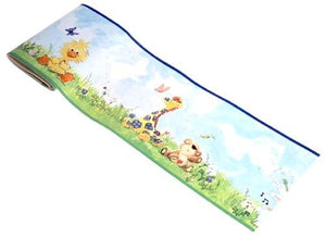Bordure de papier peint vintage Little Suzy's Zoo Nursery - Herbe des prés Nuages Bébés animaux Canard Ours Lapin Lapin et girafe Jouets pour bébé pré-encollés