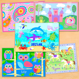 Juego de cinco manteles individuales personalizados para niñas de 18" x 12" - Princesas, océano, peces, flores, ponis