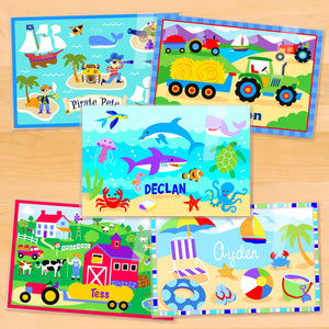 Juego de cinco manteles individuales personalizados para niños Summertime Boys de 18" x 12" - Tractor de granja, piratas, playa, océano, peces