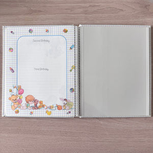Livre de souvenirs vintage de 1995 pour bébé, souvenirs des trois premières années de bébé, cadeau de baby shower par Hallmark Cards Notre précieux bébé