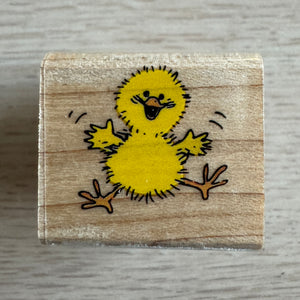 New Vintage Suzy's Zoo Wooden Rubber Stamp Yellow Spring / Easter Chick by Rubber Stampede Warm Fuzzy Wishes 613A