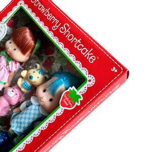 Collectible Strawberry Shortcake Classic Doll Set with Blueberry Muffin and Pets - 2016 by Bridge Direct