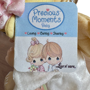 DOLL 1 - Precious Moments Praying Angel Girl