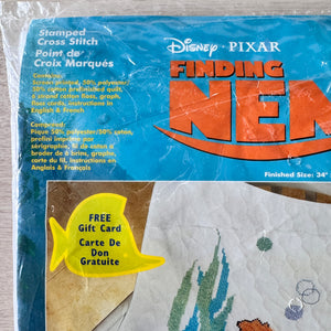 Kit de point de croix estampé pour berceau de bébé Disney Pixar Le Monde de Nemo Dory &amp; Fish Friends Couverture ou modèle de tableau PDF Cadeau souvenir 34" x 43"