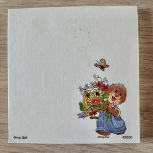 Suzy's Zoo Ollie Marmot with Bouquet of Flowers Memo Note Sheet 2pc Set