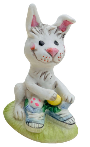 Vintage Suzy’s Zoo Easter Bunny Rabbit with Easter Eggs 3.5" Collectible Figurine Statue by Suzy Spafford Enesco 1979