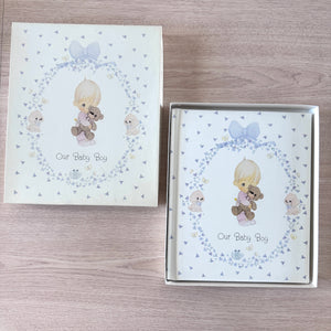 Livre de souvenirs vintage de 1995 pour bébé, souvenirs des trois premières années de bébé, cadeau de baby shower par Hallmark Cards Notre précieux bébé