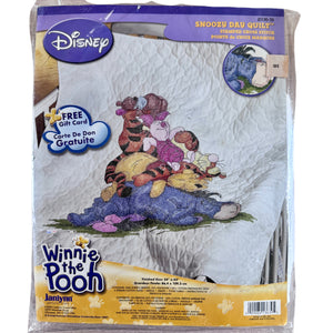 Kit de courtepointe au point de croix compté vintage Walt Disney Winnie l'ourson Snoozy Day ou tableau de motifs PDF Instructions pour couverture cadeau souvenir de berceau de bébé 34" x 43"