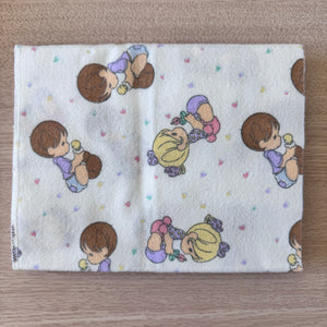 Manta de franela para recibir a los bebés con ositos de Precious Moments, 30" x 30"