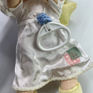 Nuevo muñeco de peluche vintage 2003 Precious Moments musical Angel Girl con cordel desplegable para cuna o cochecito, juguete coleccionable raro de 12"