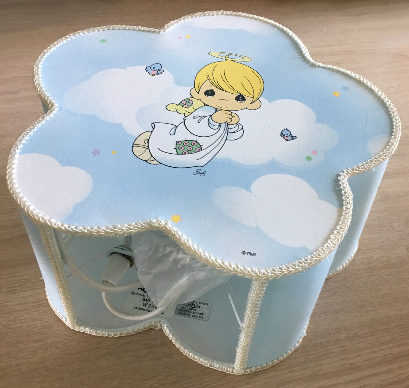 Vintage New Precious Moments Baby Nursery Cloud Shaped Lamp with Angel 10" x 5"