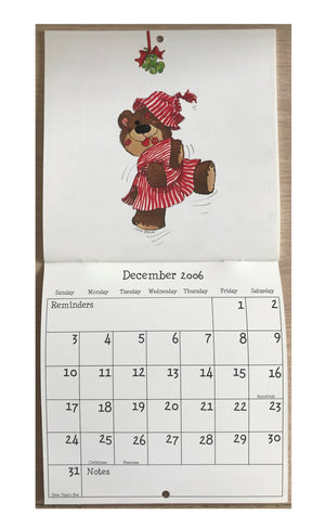 Collector's Suzy's Zoo 2006 Mini Wall Calendar Friendly Bears