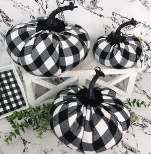 Conjunto de 3 piezas de tela a cuadros con calabazas de peluche y decoración otoñal, estampado de cuadros vichy en blanco y negro