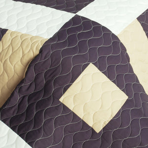 Brown & Tan Geometric Teen Bedding Full/Queen Quilt Set - detail
